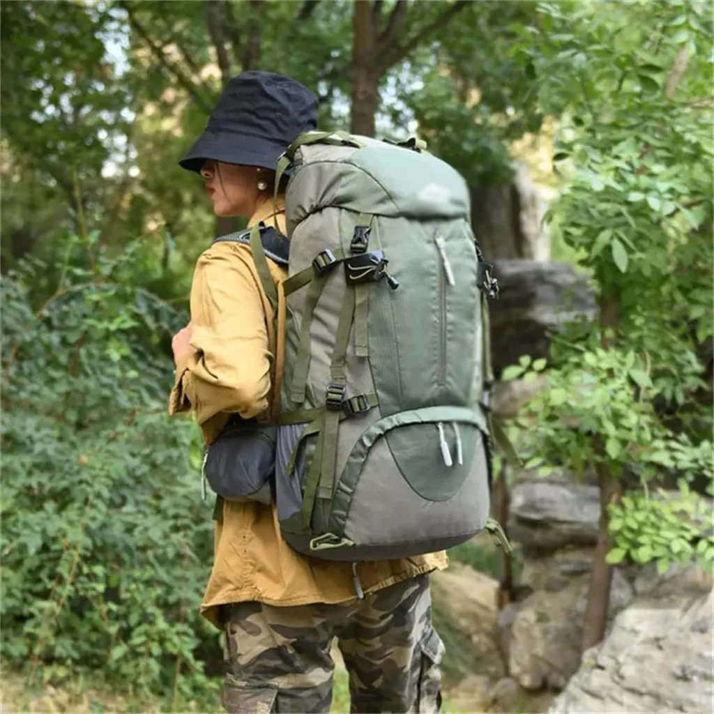 60L Mountaineering Bag Travel Backpack Outdoor Camping Rucksack Men's Backpack(A)