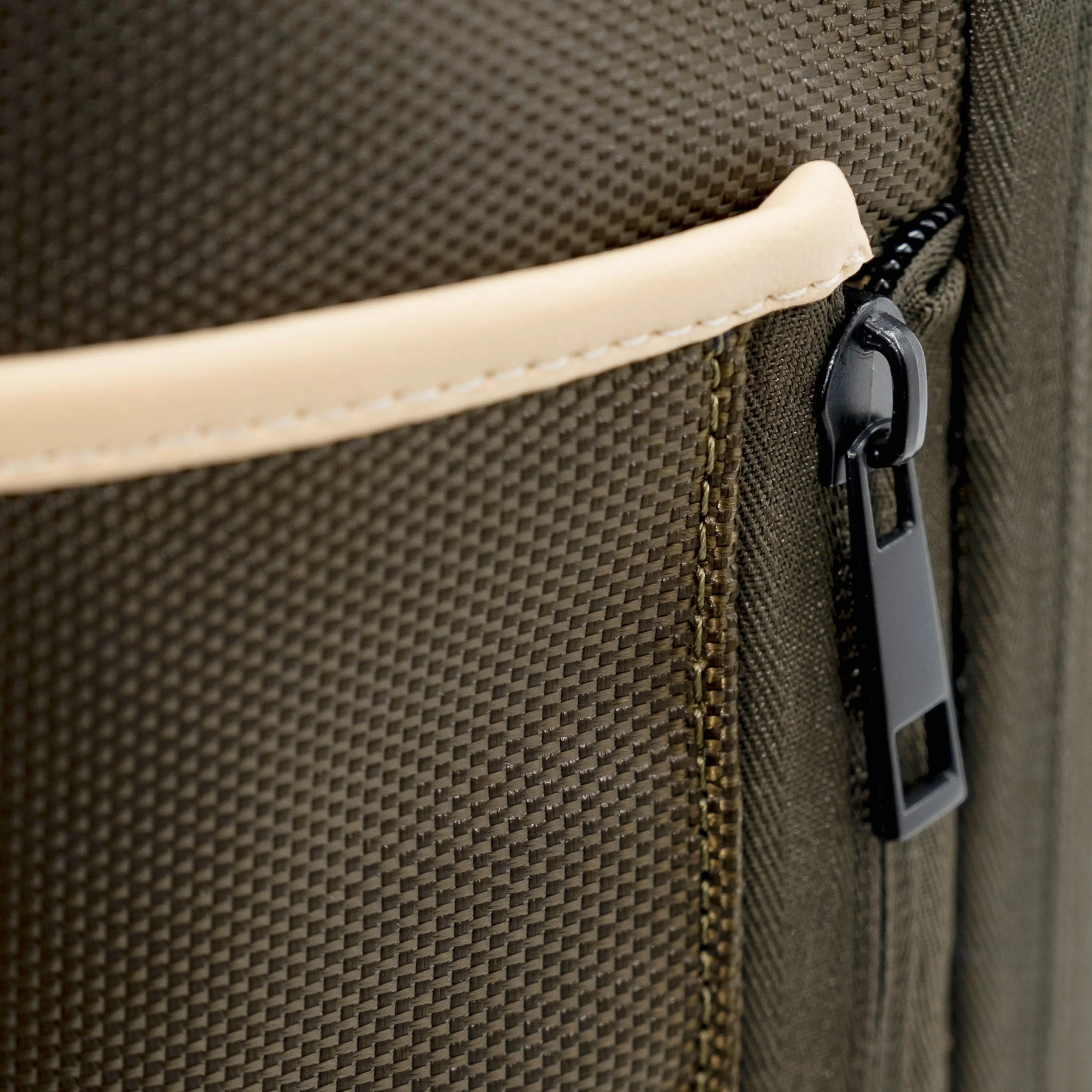 ATOM NEW YORK ULTIMATE BACKPACK - Green and Beige