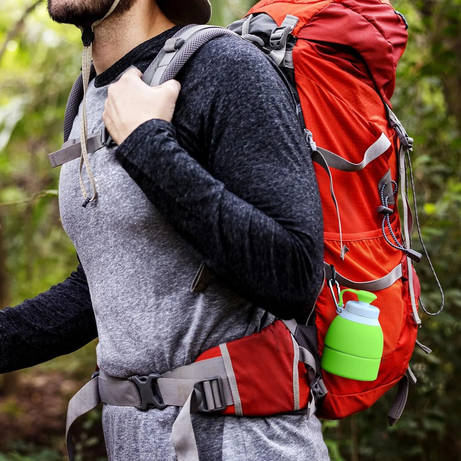 Collapsible Lightweight 20oz Water Bottle, Food-Grade Silicone BPA Free, Foldable Portable Leak Proof Office Travel Cycling Sports Outdoor Water Bottle with Vertical Hook (green, Short nozzle)