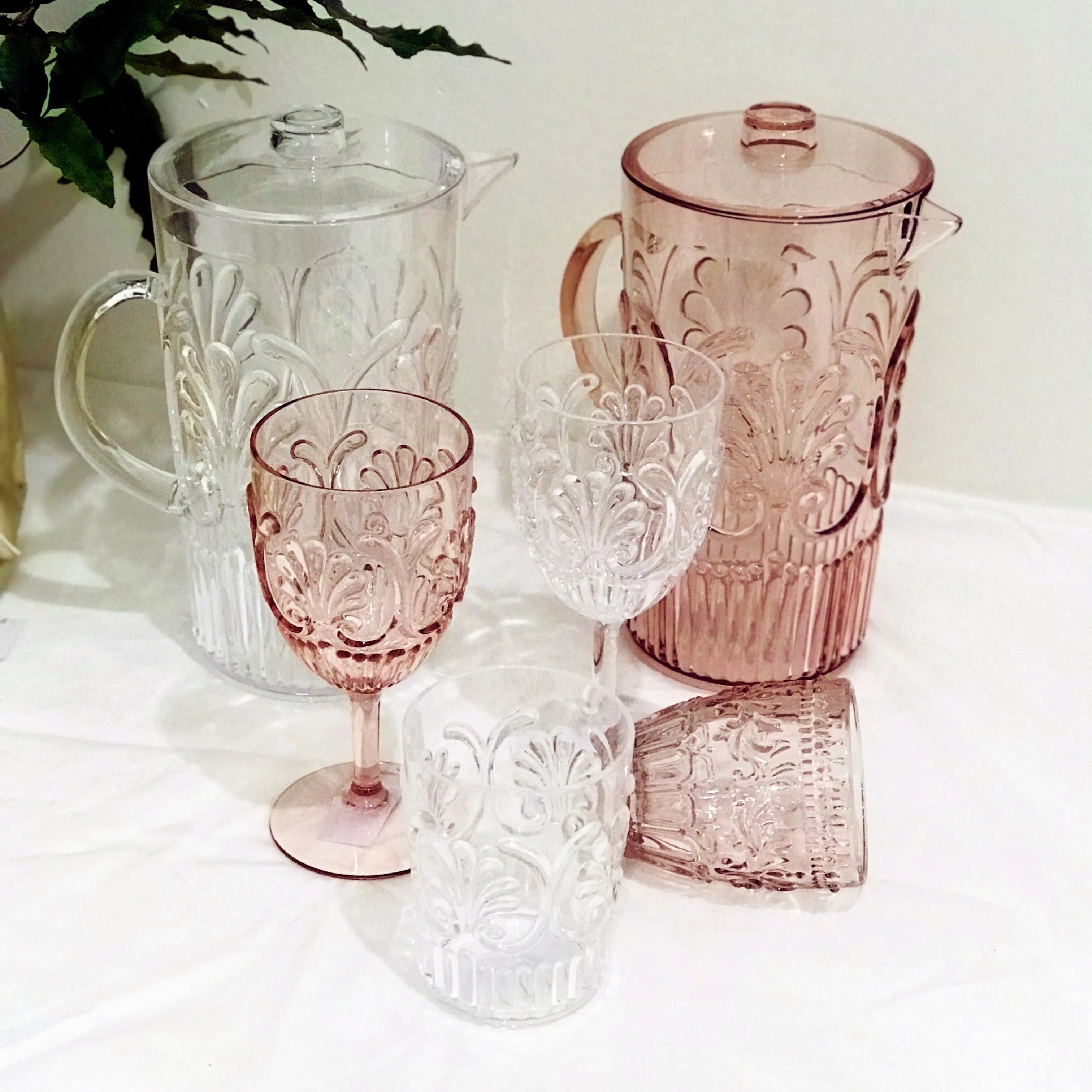 Flemington Acrylic Jug (Clear)