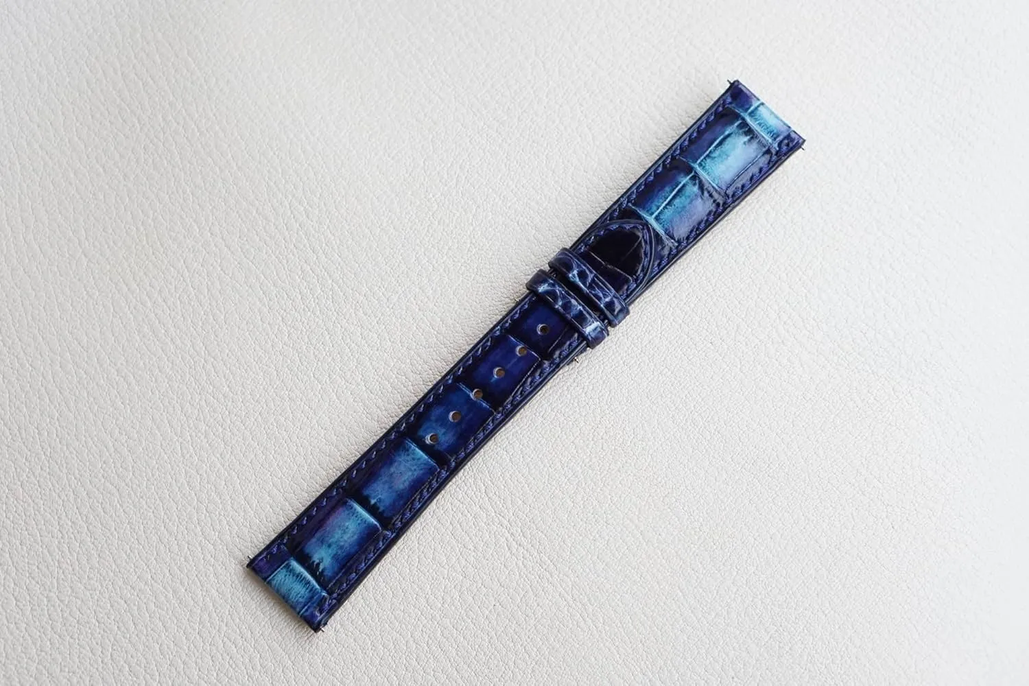 Handmade Patina Alligator leather watch band, Premium Alligator leather watch strap (16mm, Steel Folding Clasp)