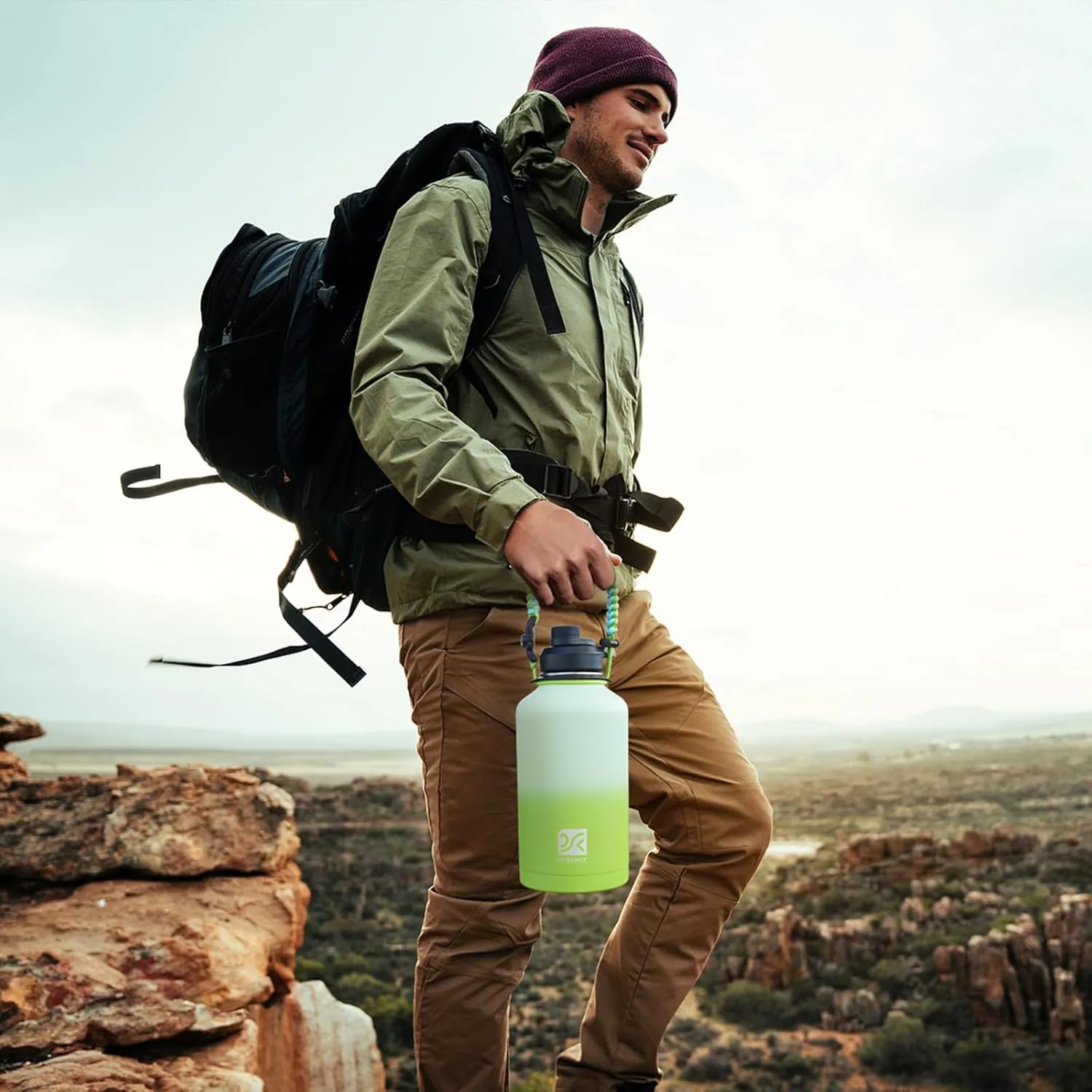 Insulated Water Bottle | Thickened Stainless Steel Vacuum Metal Thermos | Portable Sports Half Gallon Large Water Jug for Gym and Hiking with Straw, Carrier Bag, Handle Strap | BPA-Free 64 oz
