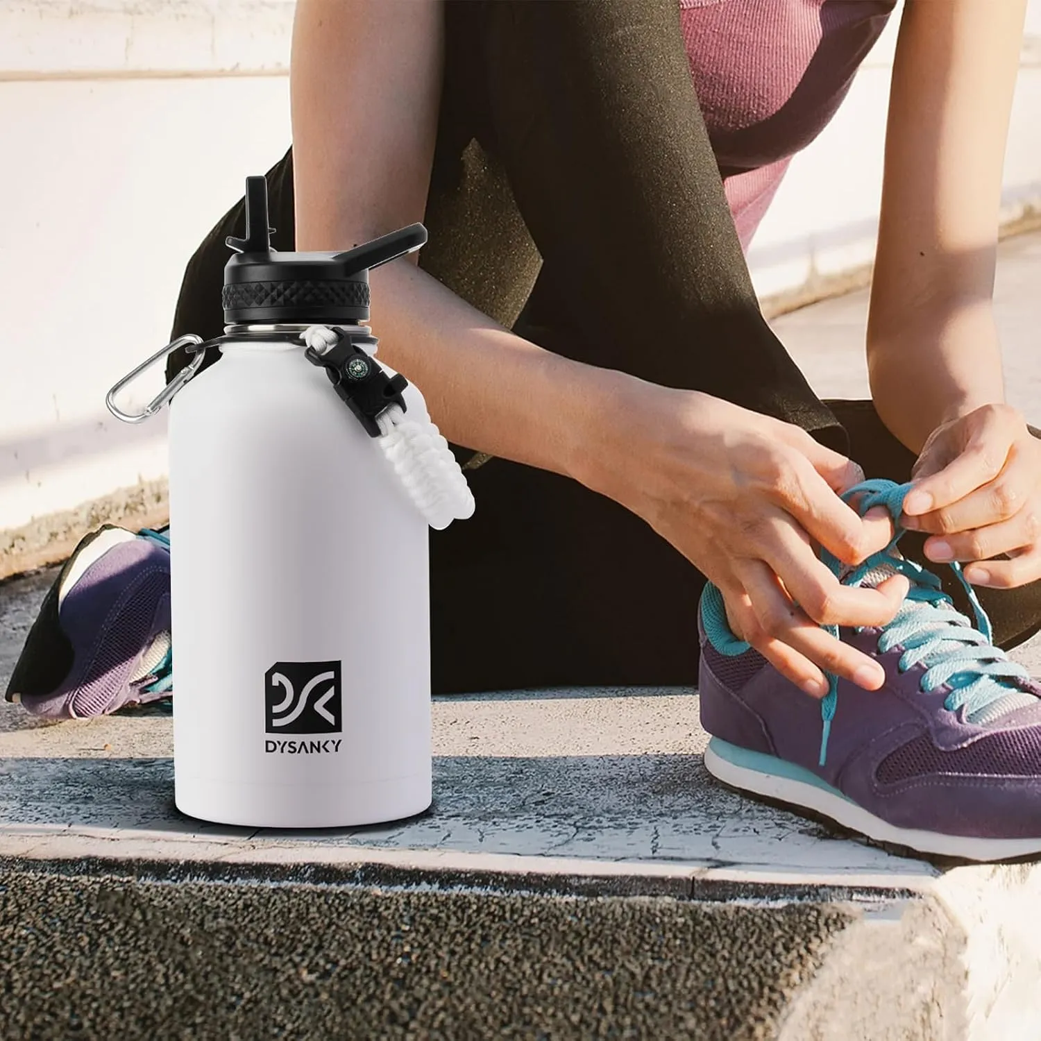 Insulated Water Bottle | Thickened Stainless Steel Vacuum Metal Thermos | Portable Sports Half Gallon Large Water Jug for Gym and Hiking with Straw, Carrier Bag, Handle Strap | BPA-Free 64 oz