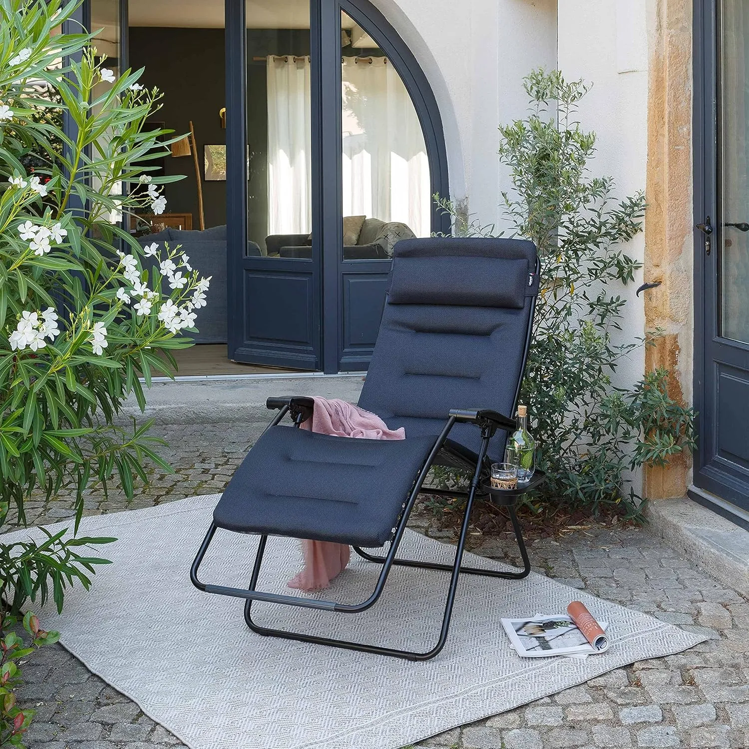 Lafuma Futura Air Comfort Zero Gravity Recliner (Bordeaux Red) Padded Folding Outdoor Reclining Chair