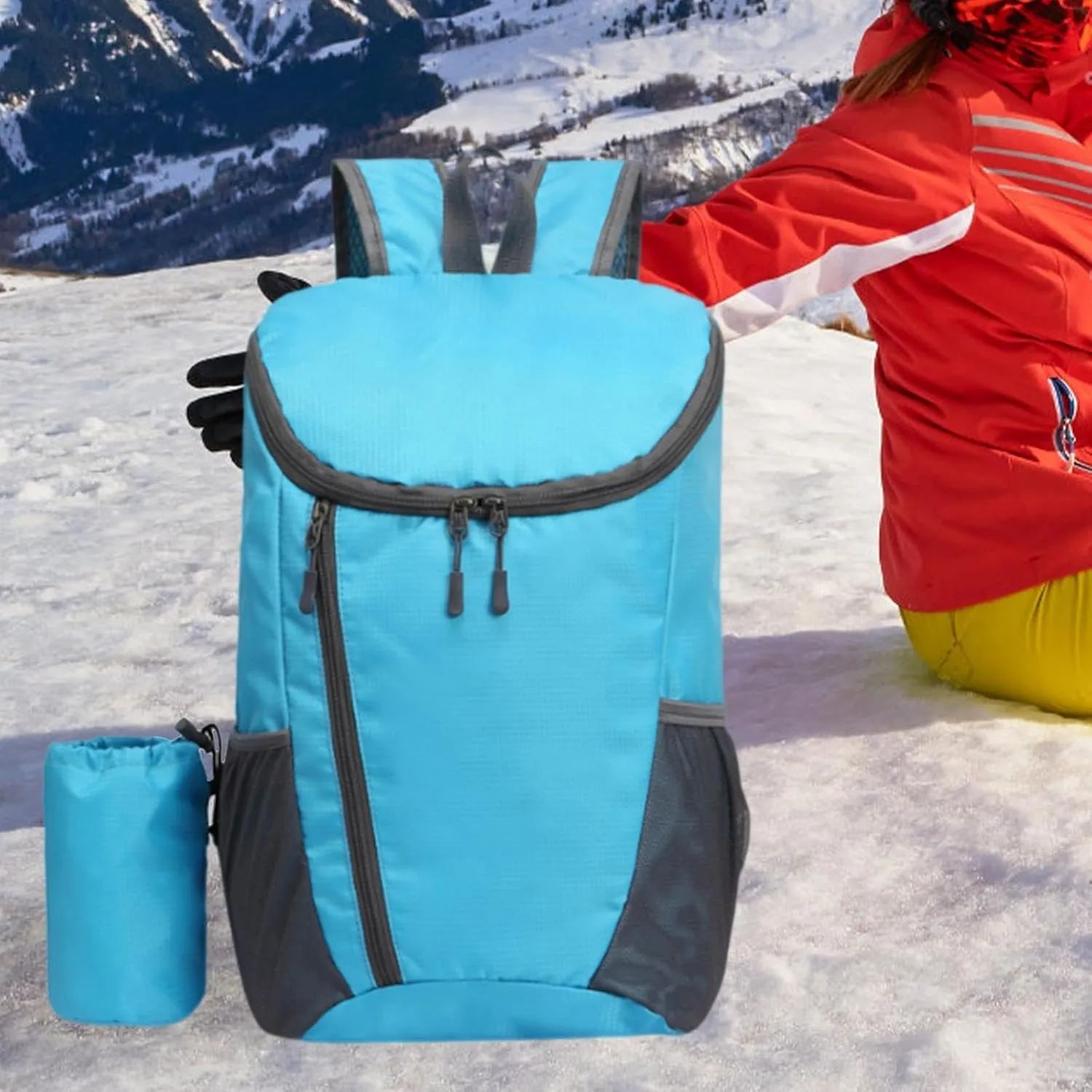 Lightweight Outdoor Backpack for Men and Women - Ideal for Hiking and Camping Adventures