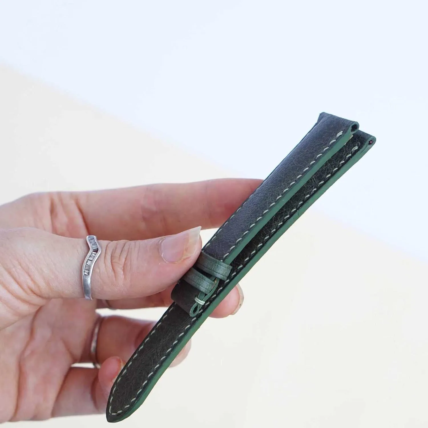 Moss Green Vintage leather watch band, Premium Tuscany Vintage leather strap (19mm, Steel Folding Clasp)