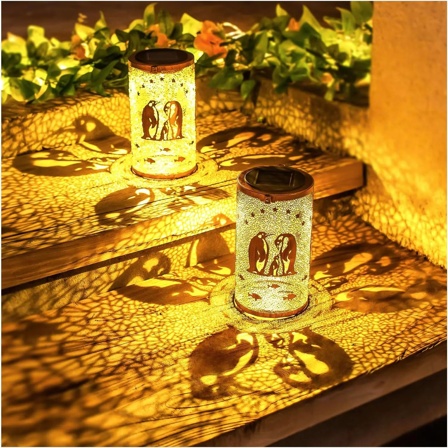 Penguin Solar Lanterns Outdoor Waterproof Hanging Solar Lights Penguin Gifts for Women Men Metal Decorative LED Penguin Lanterns for Garden Decor,Yard,Patio,Lawn,Tabletop,Pathway,Landscape