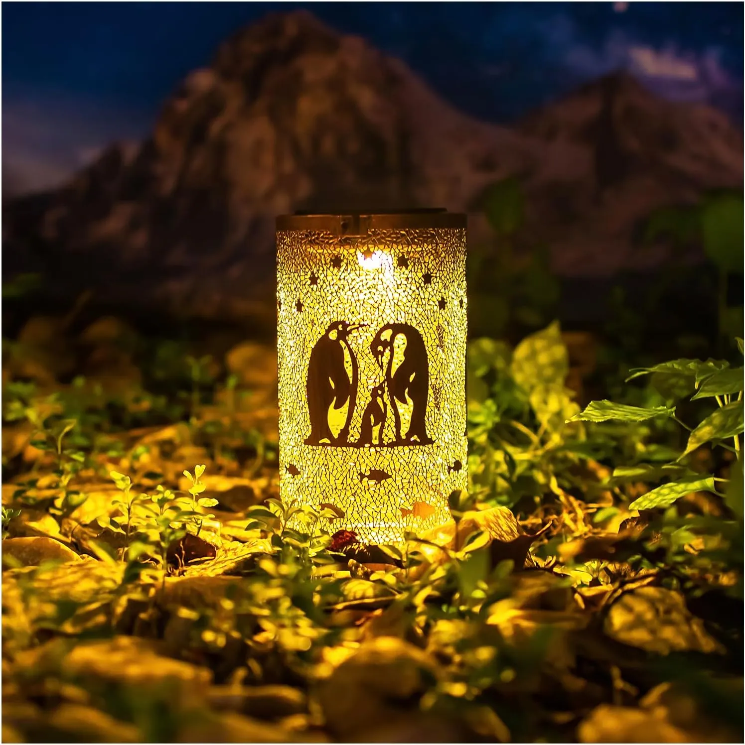 Penguin Solar Lanterns Outdoor Waterproof Hanging Solar Lights Penguin Gifts for Women Men Metal Decorative LED Penguin Lanterns for Garden Decor,Yard,Patio,Lawn,Tabletop,Pathway,Landscape