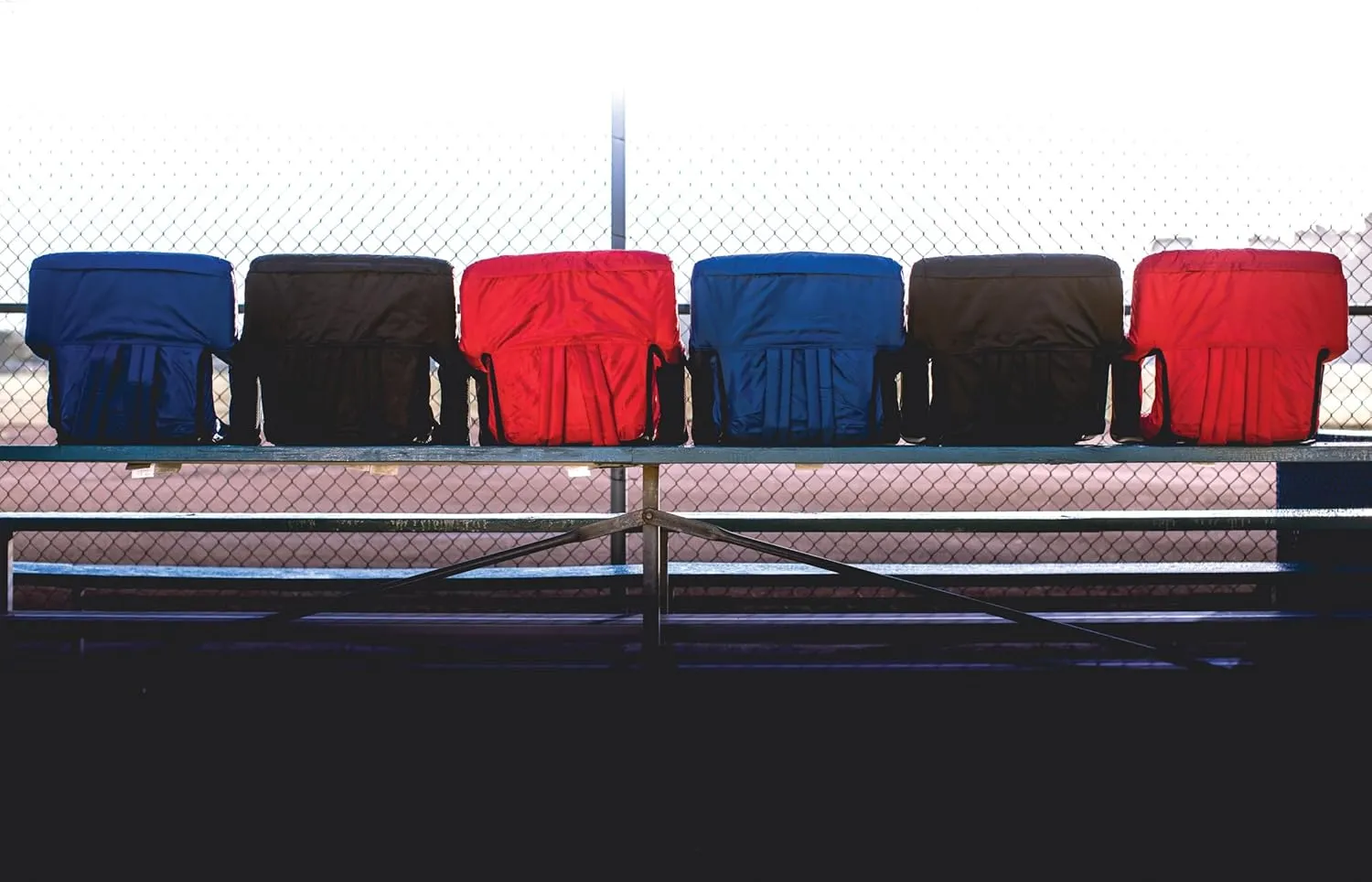 PICNIC TIME Coca-Cola Enjoy Coke Ventura Reclining Stadium Seat with Back Support, Bleacher Seat, Beach Floor Chair, (Red)