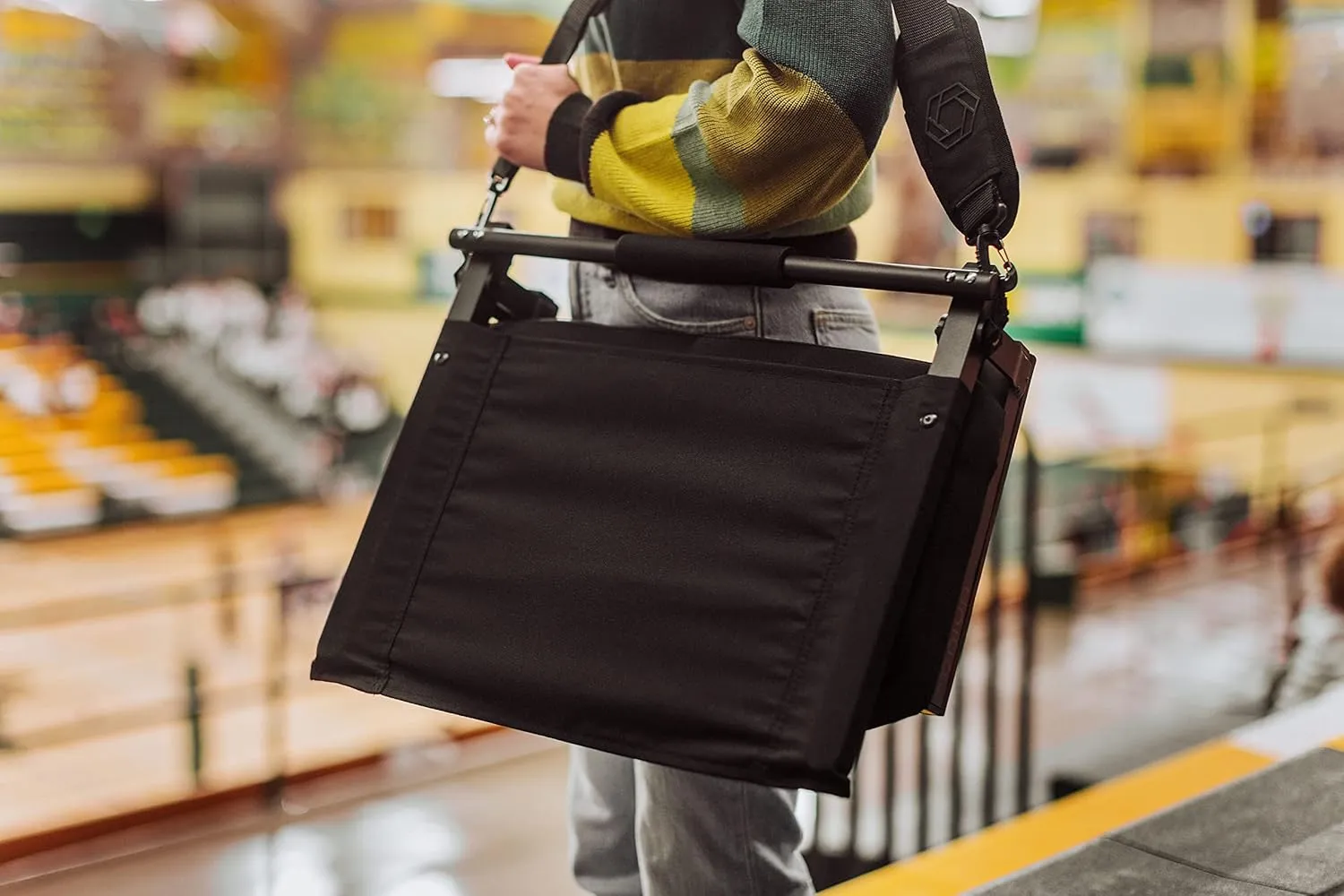 PICNIC TIME NFL Unisex-Adult NFL Gridiron Stadium Seat, Lightweight, Portable Folding Chair for Bleachers and Benches