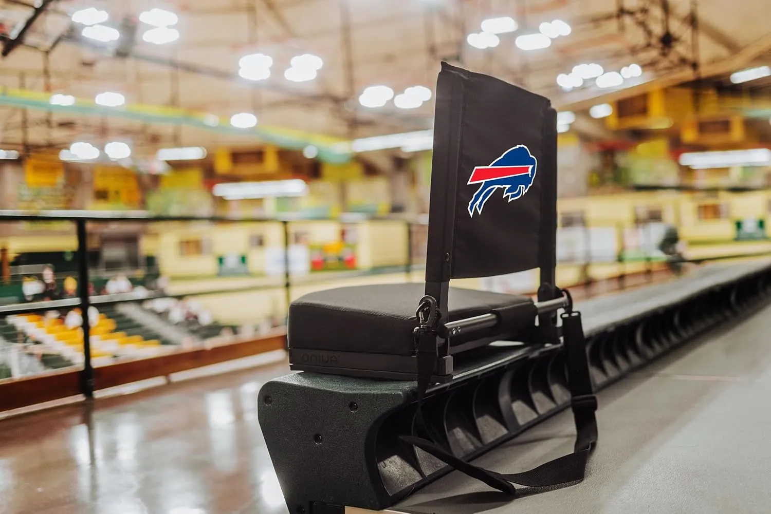 PICNIC TIME NFL Unisex-Adult NFL Gridiron Stadium Seat, Lightweight, Portable Folding Chair for Bleachers and Benches