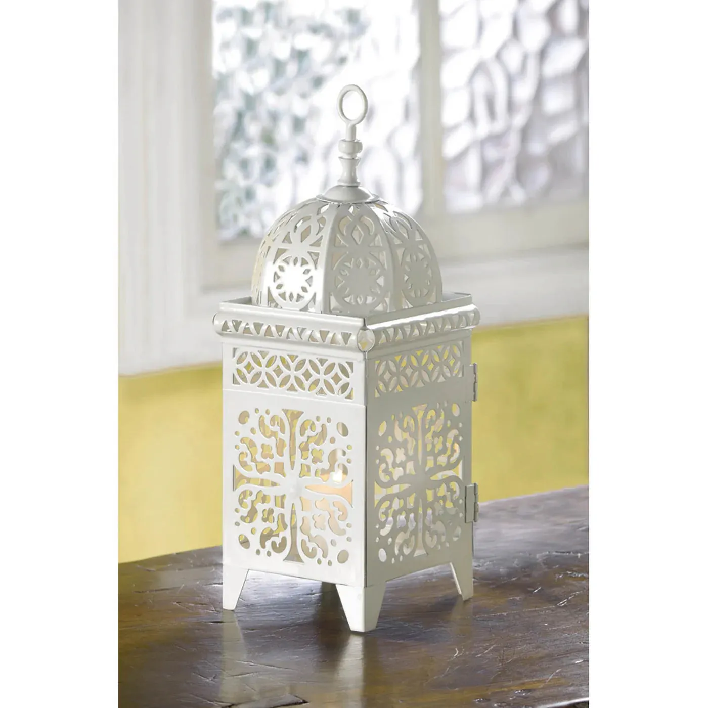 Rapid shipping LANTERN WHITE Beautiful CANDLE SCROLLWORK