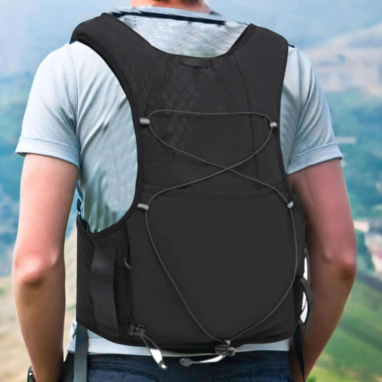 Running Hydration Vest Backpack - Lightweight Daypack Vest - Hydration Vest Daypack for Hiking Trail Running Cycling Race for Women Men