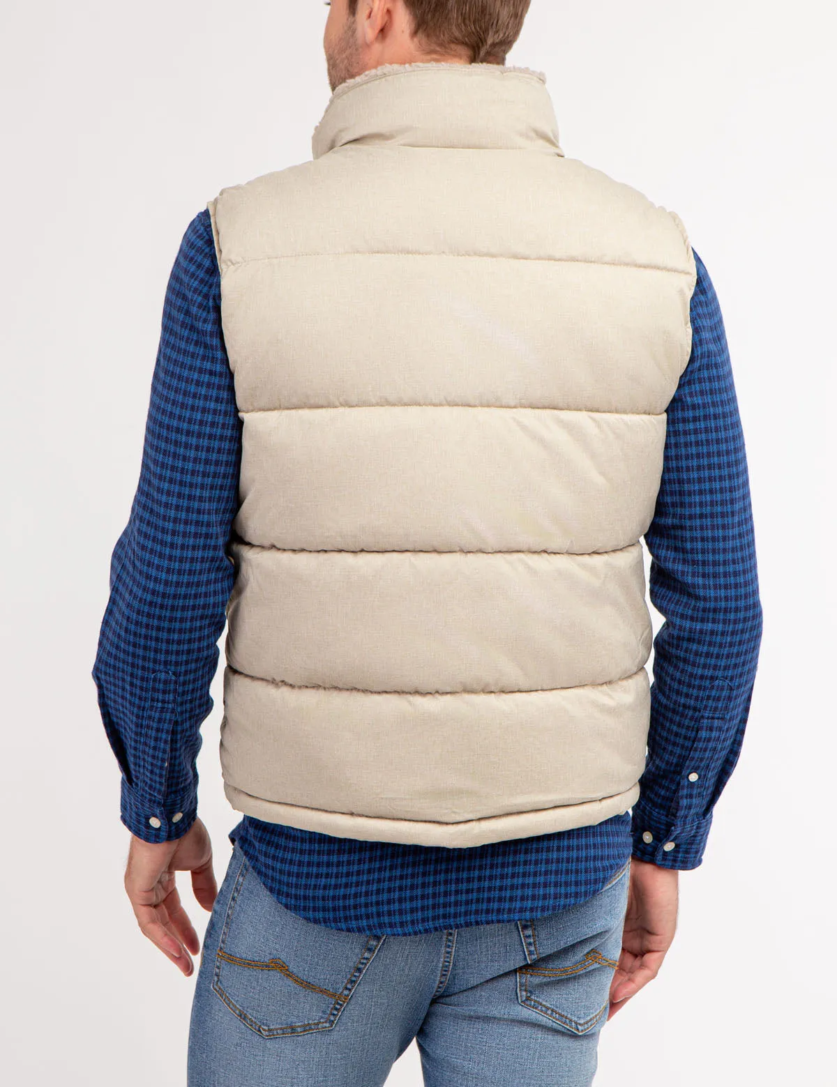 SIGNATURE VEST WITH SHERPA COLLAR