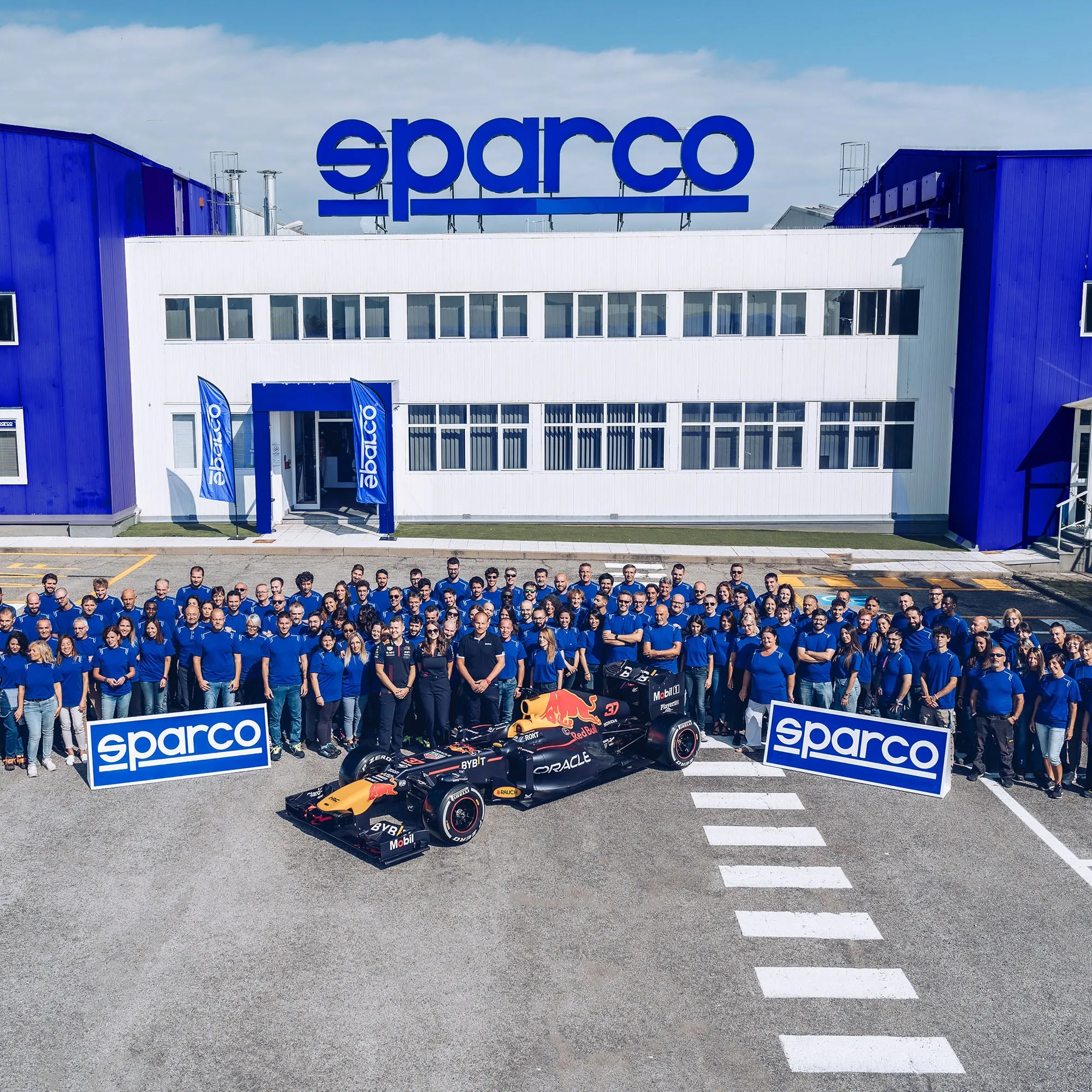 Sparco DAKAR Small Duffle Bag for Motorsport Driver Racewear 60L 53x32x32cm