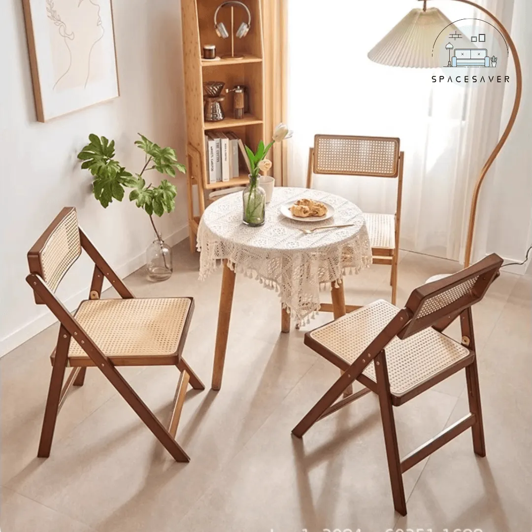 Wicker folding chair, a casual reclining chair